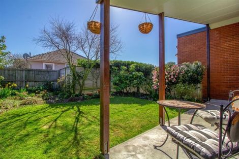 Photo of property in 32a Farquhars Road, Redwood, Christchurch, 8051