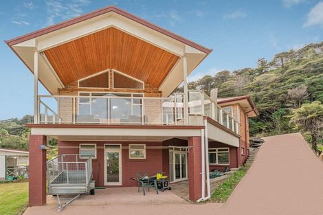 Photo of property in 187 Buffalo Beach Sh25 Road, Whitianga, 3510