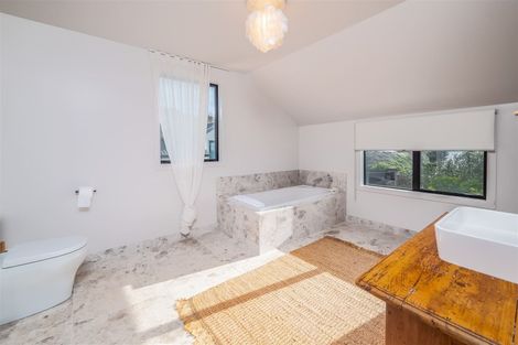 Photo of property in 98 Pukematu Lane, Russell, 0202