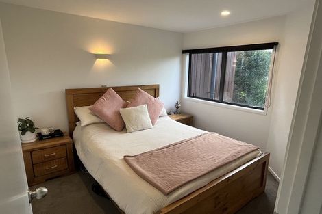 Photo of property in 20/3 The Avenue, Albany, Auckland, 0632