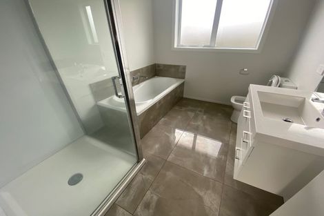 Photo of property in 2 Tangata Way, Omokoroa, 3114