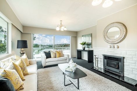 Photo of property in 2 Betsland Crescent, Hillcrest, Auckland, 0627