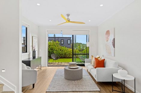 Photo of property in 24 Marine Parade, Hobsonville, Auckland, 0616