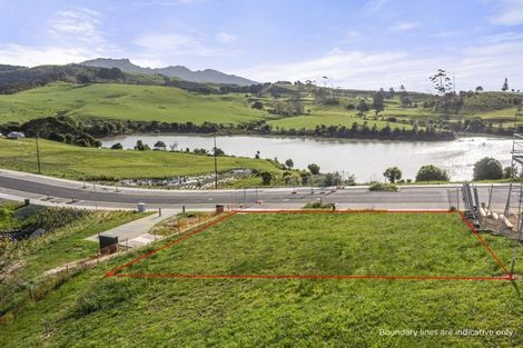 Photo of property in 41 Omahina Street, Raglan, 3225