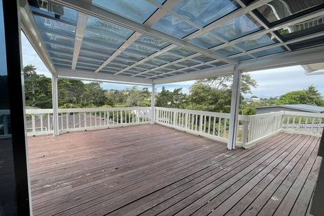 Photo of property in 14 Erica Road, Sunnynook, Auckland, 0620