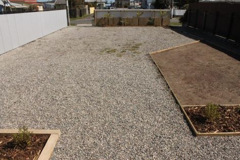 Photo of property in 9 Russell Street, Westport, 7825