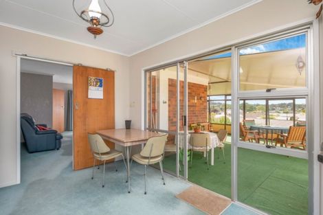 Photo of property in 4 Amanda Avenue, Dinsdale, Hamilton, 3204