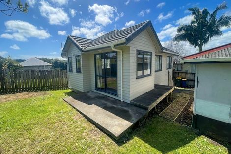 Photo of property in 3a Pine Road, Orewa, 0931
