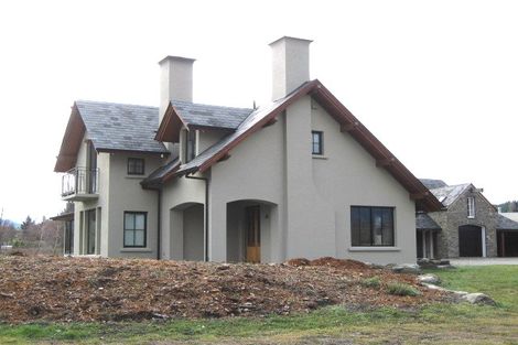 Photo of property in 24 Waimana Place, Wanaka, 9305