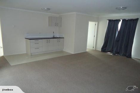 Photo of property in 13 De Havilland Road, Hobsonville, Auckland, 0616