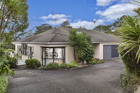 Photo of property in 23 Ngarahana Avenue, Paremoremo, Auckland, 0632