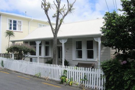 Photo of property in 3 Moir Street, Mount Victoria, Wellington, 6011