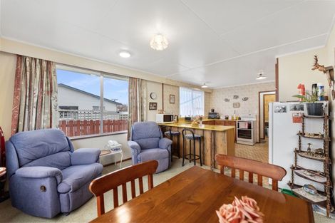 Photo of property in 18 Kingslea Street, Holmes Hill, Oamaru, 9401