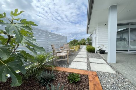 Photo of property in 1 Ngaio Close, Mangawhai, 0505