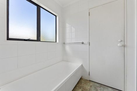 Photo of property in 23 Charles Cross Street, Longburn, Palmerston North, 4412