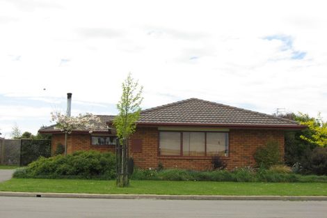 Photo of property in 4 Gerald Beattie Lane, Rangiora, 7400