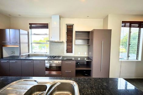 Photo of property in 6a Carlton Gore Road, Grafton, Auckland, 1023