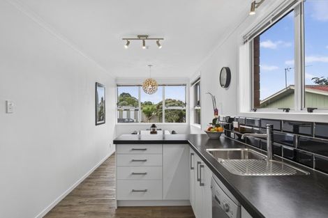 Photo of property in 60 Tavistock Street, Westown, New Plymouth, 4310