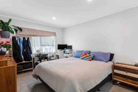 Photo of property in 12 Merida Place, Unsworth Heights, Auckland, 0632
