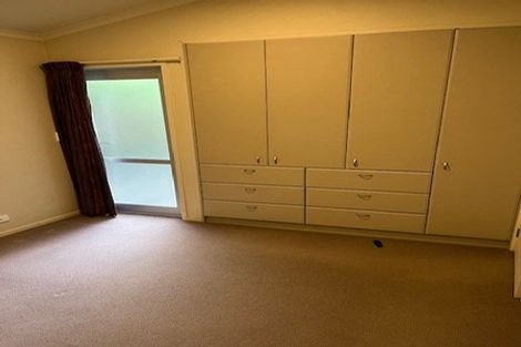 Photo of property in 11 Whangaparaoa Road, Red Beach, 0932