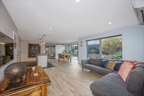 Photo of property in 4a Astrolabe Place, Gulf Harbour, Whangaparaoa, 0930