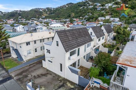 Photo of property in 4/74 Freyberg Street, Lyall Bay, Wellington, 6022