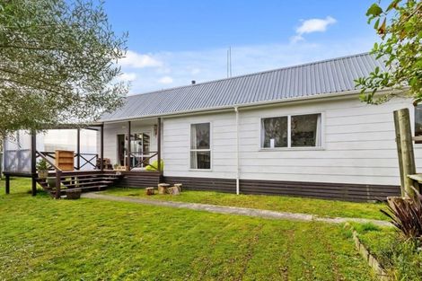 Photo of property in 9 Rewarewa Street, Owhata, Rotorua, 3010