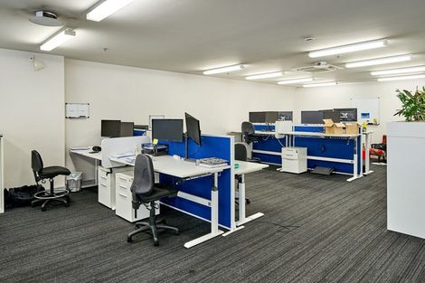 Photo of property in Montreaux, 164 The Terrace, Wellington Central, Wellington, 6011