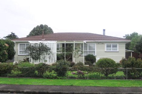 Photo of property in 30 Sunnyside Crescent, Papatoetoe, Auckland, 2025