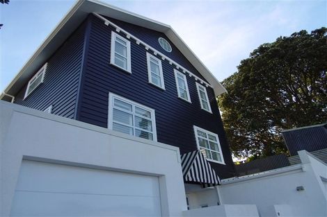 Photo of property in 19 Buller Street, New Plymouth, 4310
