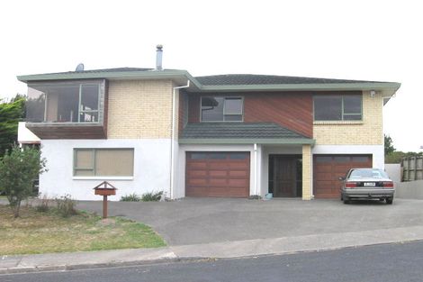 Photo of property in 79a Seaview Road, Glenfield, Auckland, 0629