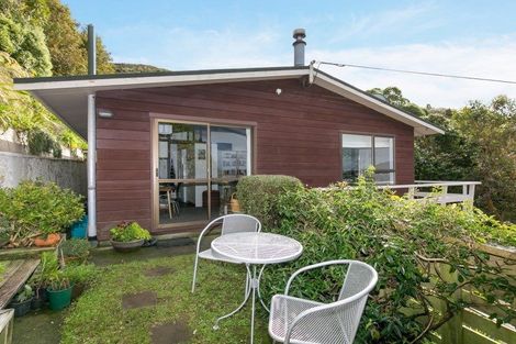 Photo of property in 127 Heke Street, Ngaio, Wellington, 6035