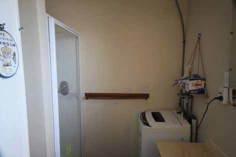 Photo of property in 14a Mason Street, Moera, Lower Hutt, 5010