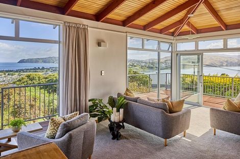 Photo of property in 33 Kiriwai Road, Paremata, Porirua, 5024