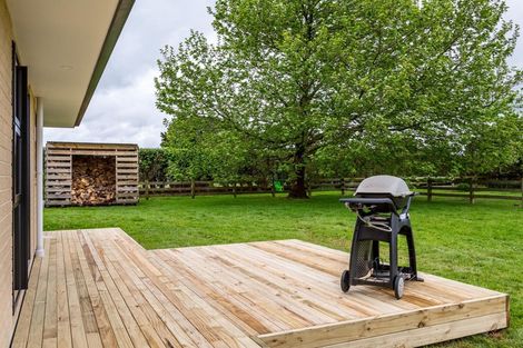 Photo of property in 13 Paterson Street, Pahiatua, 4910