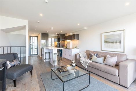 Photo of property in 2/6 Waima Street, Grey Lynn, Auckland, 1021