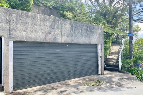 Photo of property in 26 Central Terrace, Kelburn, Wellington, 6012