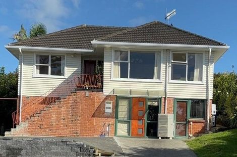 Photo of property in 99 Stottholm Road, Titirangi, Auckland, 0604