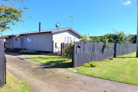 Photo of property in 415 Ngatai Road, Bellevue, Tauranga, 3110