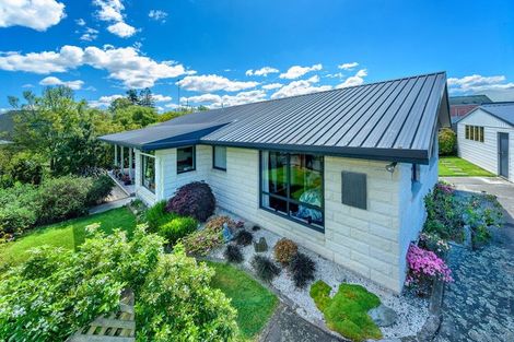 Photo of property in 16 Roblyn Place, Lincoln, 7608