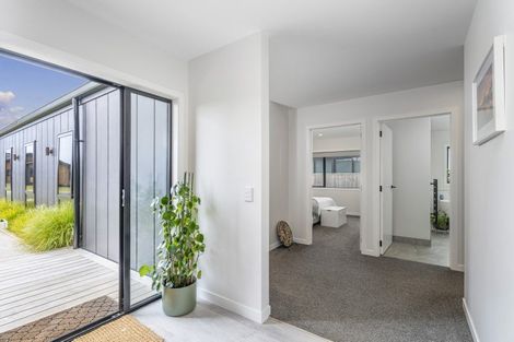 Photo of property in 4 Ngaroma Crescent, Whitianga, 3510