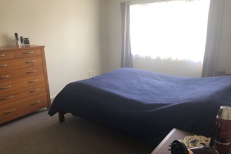 Photo of property in 2/57 Gladstone Road, Northcote, Auckland, 0627