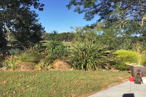 Photo of property in 17 Old Woodcocks Road, Kaipara Flats, Warkworth, 0981