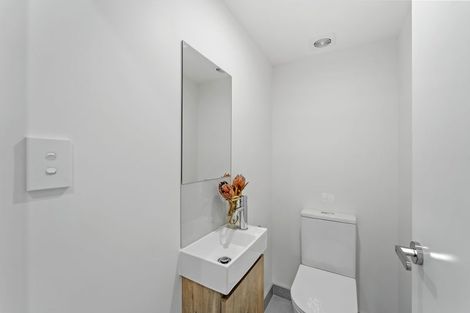 Photo of property in 361 Glengarry Road, Glen Eden, Auckland, 0602