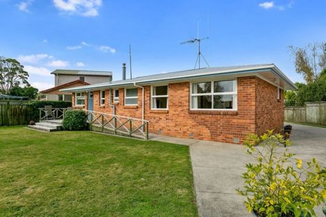 Photo of property in 6 Churchill Place, Cambridge, 3434