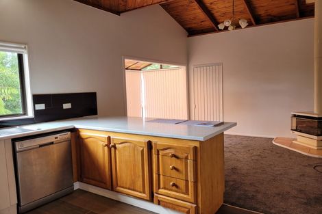 Photo of property in 64b Pleasant Road, Glen Eden, Auckland, 0602