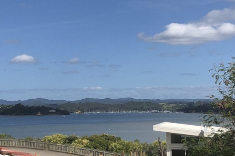 Photo of property in 18e Coutts Avenue, Paihia, 0200