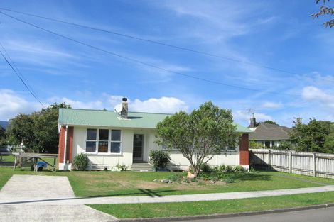 Photo of property in 4 Kea Grove, Elderslea, Upper Hutt, 5018