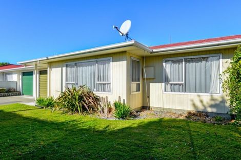 Photo of property in 2/408 Riverslea Road South, Akina, Hastings, 4122