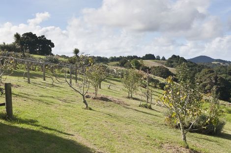 Photo of property in 763 Owhiwa Road, Parua Bay, Onerahi, 0192